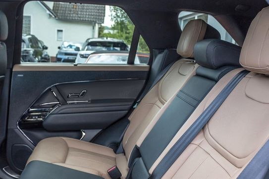 Land Rover Range Rover Sport S D300 Dynamic HSE