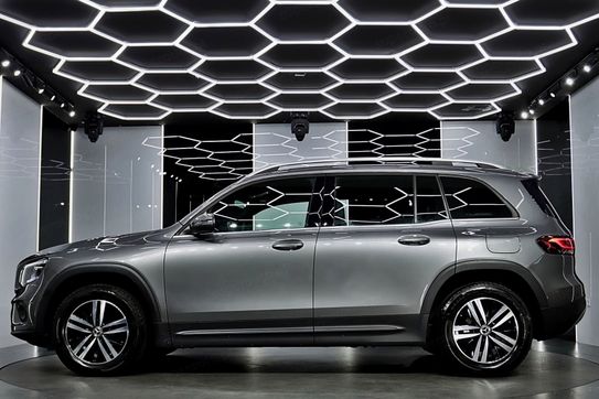 Mercedes GLB 180 d 8G-DCT