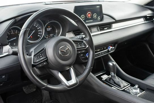 Mazda 6 2.0 Center-Line