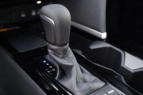 Toyota Camry Prestige 2.5 Hybrid Dynamic Force