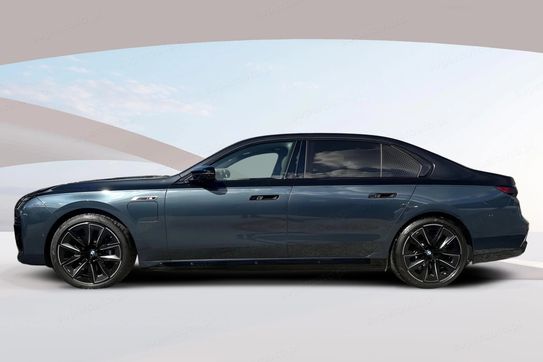 BMW Seria 7 M760e PHEV xDrive Individual Edition sport-aut