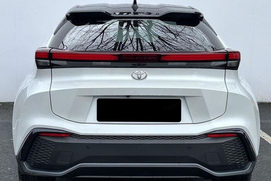 Toyota C-HR Executive 2.0 Plug-in Hybrid Dynamic Force