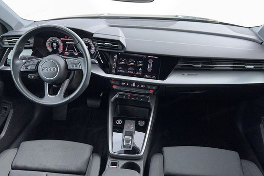 Audi A3 30 TFSI mHEV S tronic