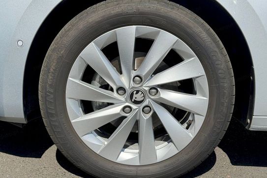 Skoda Octavia Drive Selection 1.5 TSI mHEV DSG