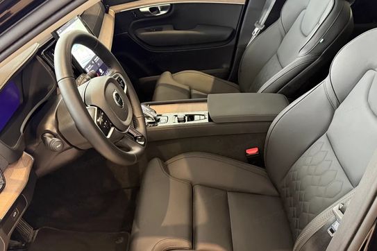 Volvo XC90 B5 B AWD Plus Bright 7os aut