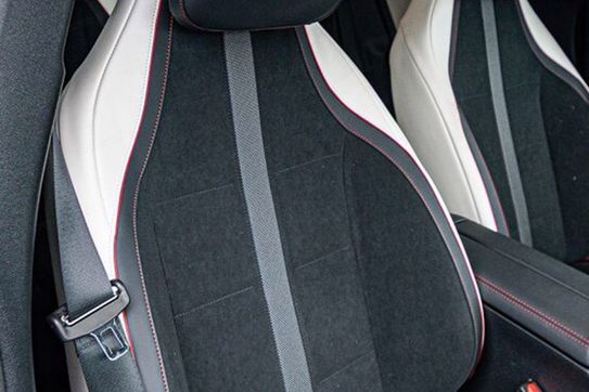 Mercedes CLA 200 4-Matic AMG Line