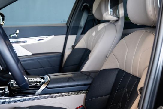BMW Seria 7 740d xDrive mHEV sport-aut