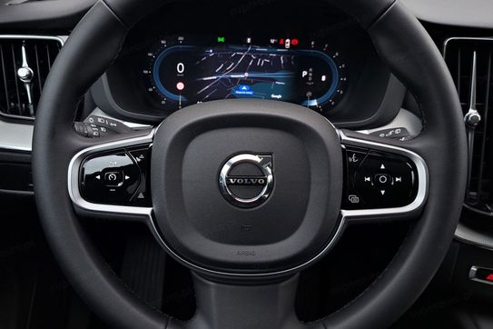 Volvo XC60 B5 B AWD Plus Dark aut