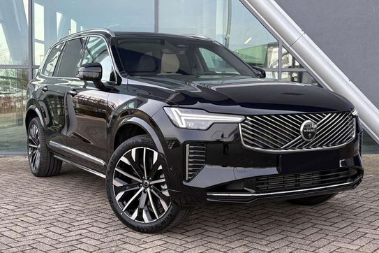 Volvo XC90 B5 AWD Plus Bright