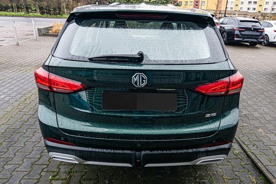 MG ZS 1.5  Standard MT