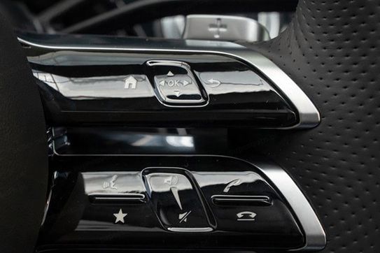 Mercedes Klasa E 220 d 4-Matic AMG