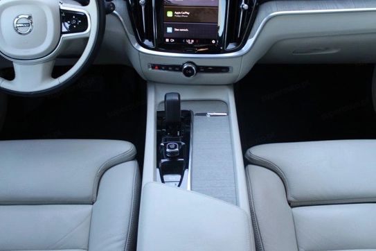 Volvo V60 B4 D Plus Dark aut