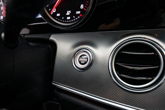Mercedes Klasa E E 220 d 4-Matic Business Edition 9G-TRONIC
