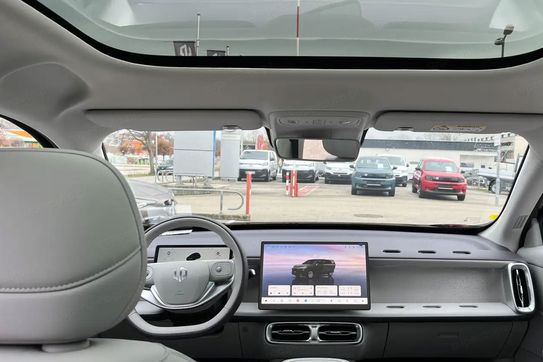 Leapmotor B10 Design Hybrid EV 18,8 kWh