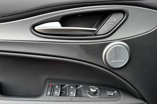 Alfa Romeo Stelvio 2.2 Sprint Q4