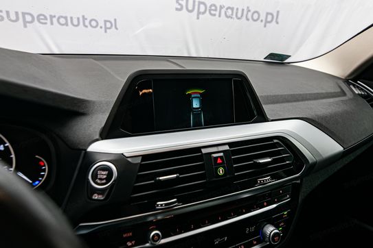 BMW X3 sDrive18d aut