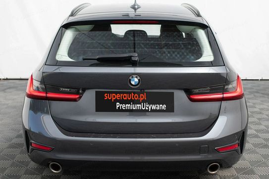 BMW Seria 3 Touring 318i