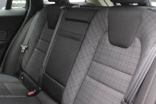 Volvo V60 B4 D Momentum