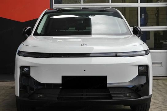 Leapmotor B10 Design Hybrid EV 18,8 kWh