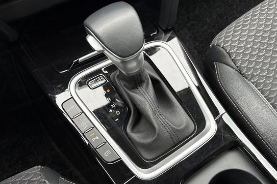 Kia Ceed 1.5 T-GDI Tribute DCT