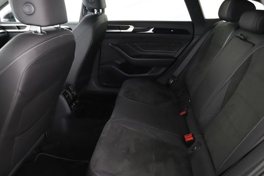 Volkswagen Arteon 2.0 TSI R-Line DSG