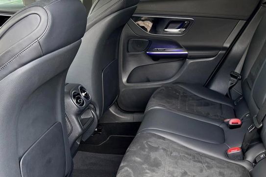 Mercedes GLC 200 4-Matic AMG Line