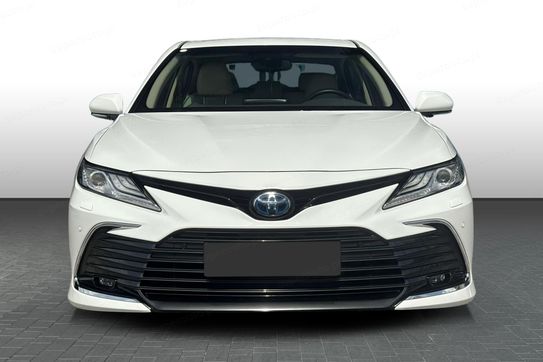 Toyota Camry Executive 2.5 Hybrid  CVT