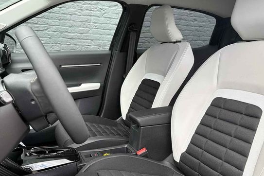 Citroen C3 Aircross Max eDCT6 1.2 mHEV