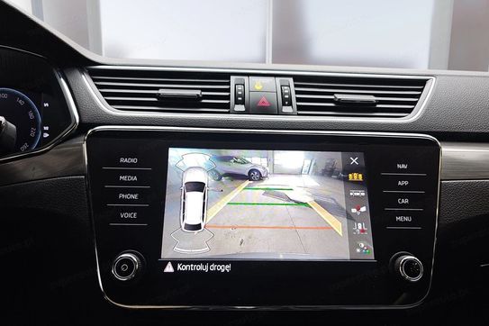 Skoda Superb 2.0 TDI SCR Style DSG