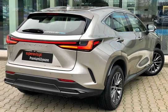 Lexus NX 350h Business AWD