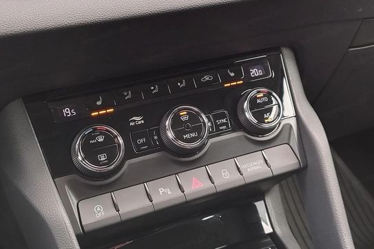 Skoda Karoq 1.5 TSI ACT Selection DSG