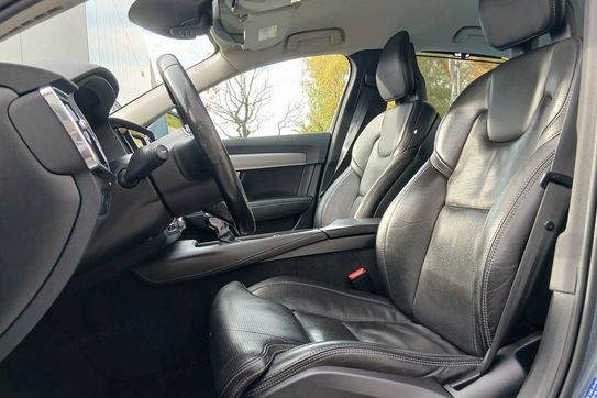 Volvo V90 D5 AWD Inscription
