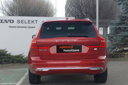 Volvo XC60 T6 Plug-In Hybrid AWD Ultra Bright