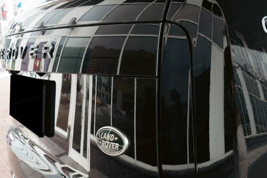 Land Rover Range Rover 4.4 V8 P530 Autobiography SWB