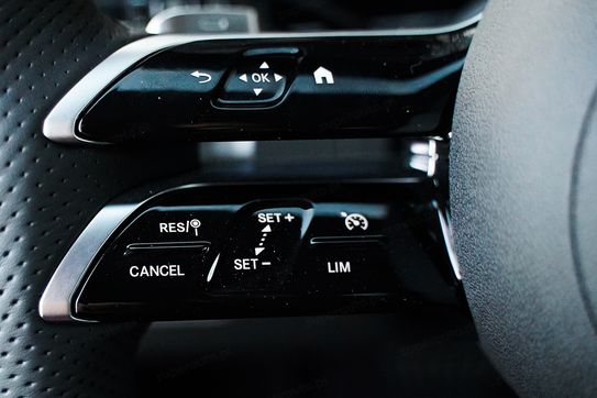 Mercedes GLC 200  4-Matic AMG Line