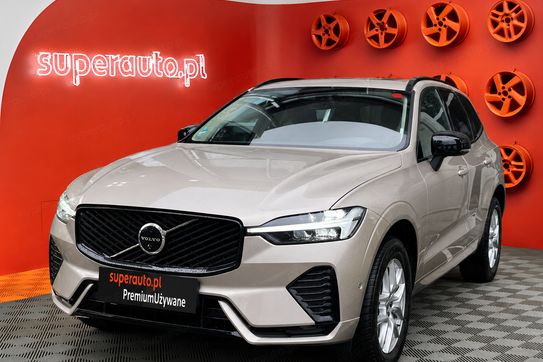 Volvo XC60 B5 B AWD Plus Dark