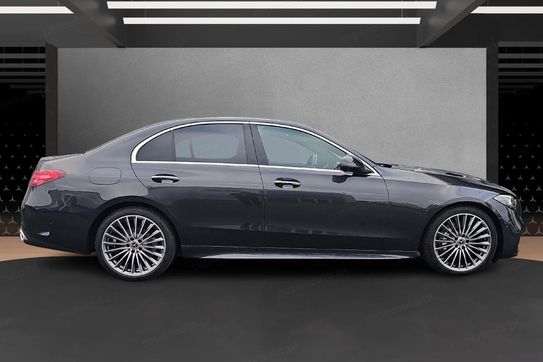 Mercedes Klasa C 220 d 4MATIC AMG Line
