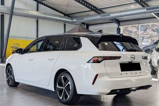 Opel Astra VI  GS aut 1.2 T