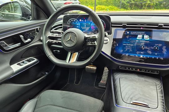 Mercedes Klasa E 220 d mHEV AMG 9G-Tronic