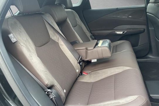 Lexus RX 450h+ Omotenashi 2.5 Hybrid Plug-in