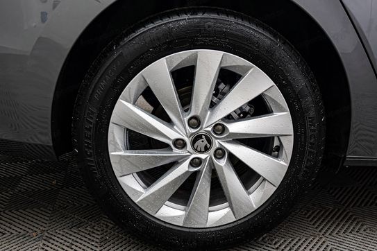 Skoda Octavia Edition 130 Selection 1.5 TSI mHEV  DSG