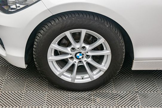 BMW Seria 1 118i