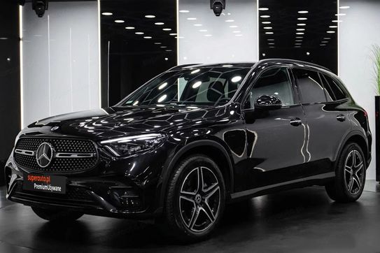 Mercedes GLC 200 4-Matic AMG Line