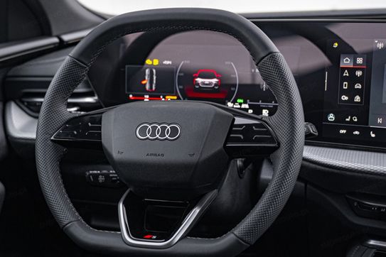 Audi Q5 TDI quattro S line Sportback