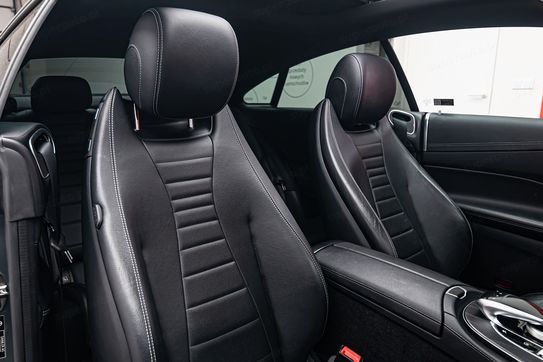 Mercedes Klasa E E 300 Coupe 2.0 9G-TRONIC