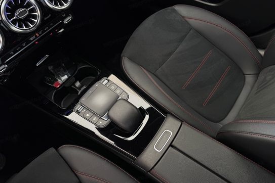 Mercedes CLA 200 AMG Line