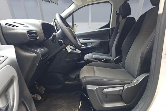 Toyota Proace City Verso L2H1 Business