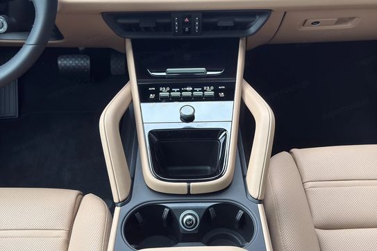 Porsche Cayenne S E-Hybrid