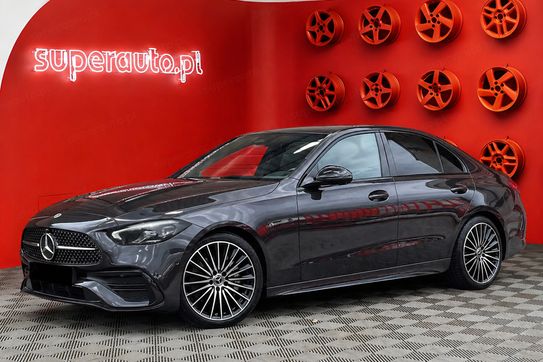 Mercedes Klasa C 200  4-Matic AMG