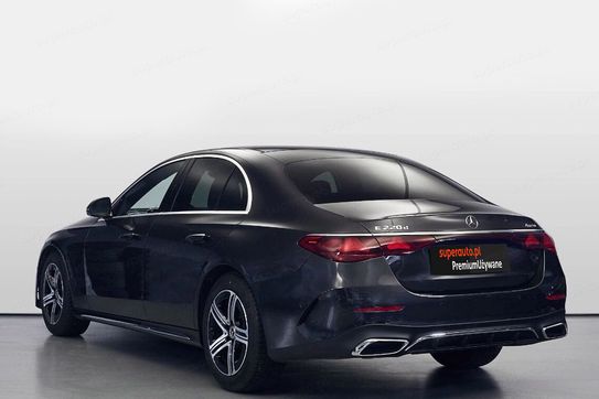 Mercedes Klasa E 220d 4-Matic AMG 9G-Tronic